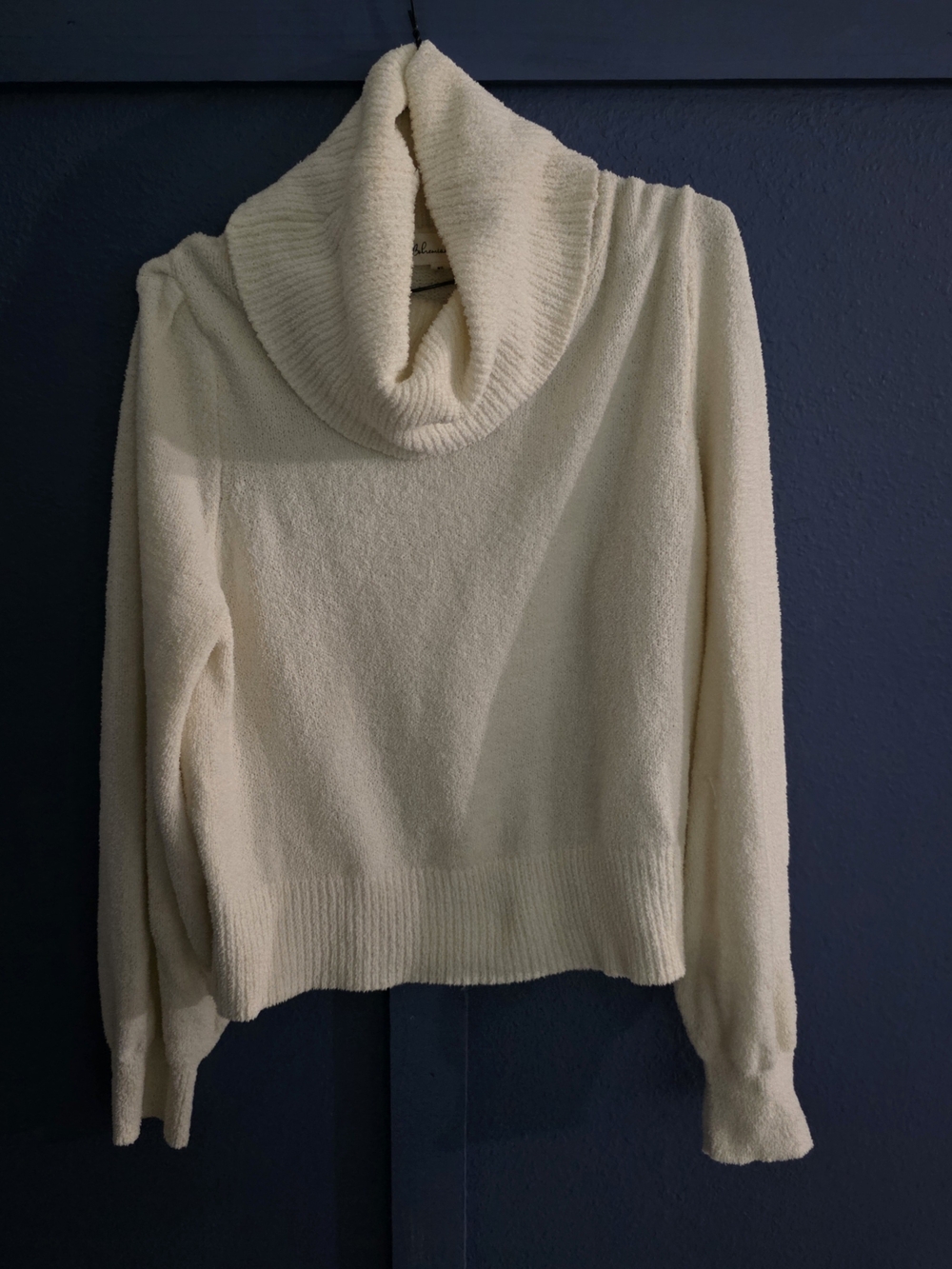 Cozy Cream Cowl Turtleneck Women's Sweater XL New
